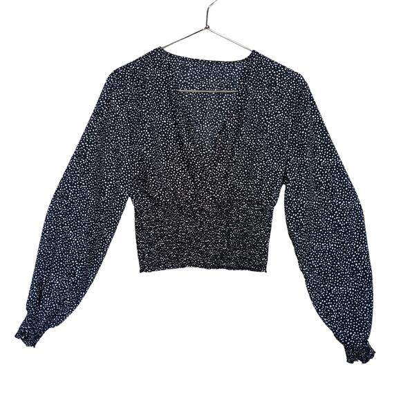 Bohemian crop top Black and White Spots Size Medium Long Sleeve Elastic Waist - Picture 4 of 6